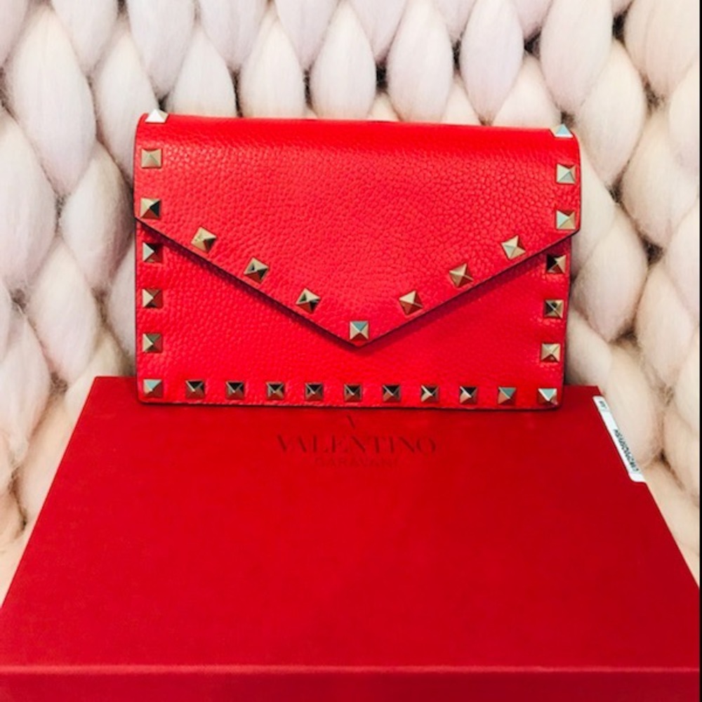 Valentino Rockstud wallet on chain Crossbody bag red leather light gold hw NWT